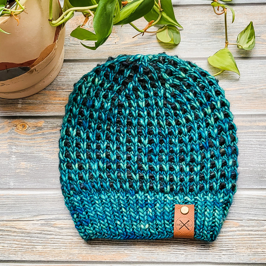 The NOAH Beanie | Thermal-Knit Beanie | Merino Wool | Green/Black