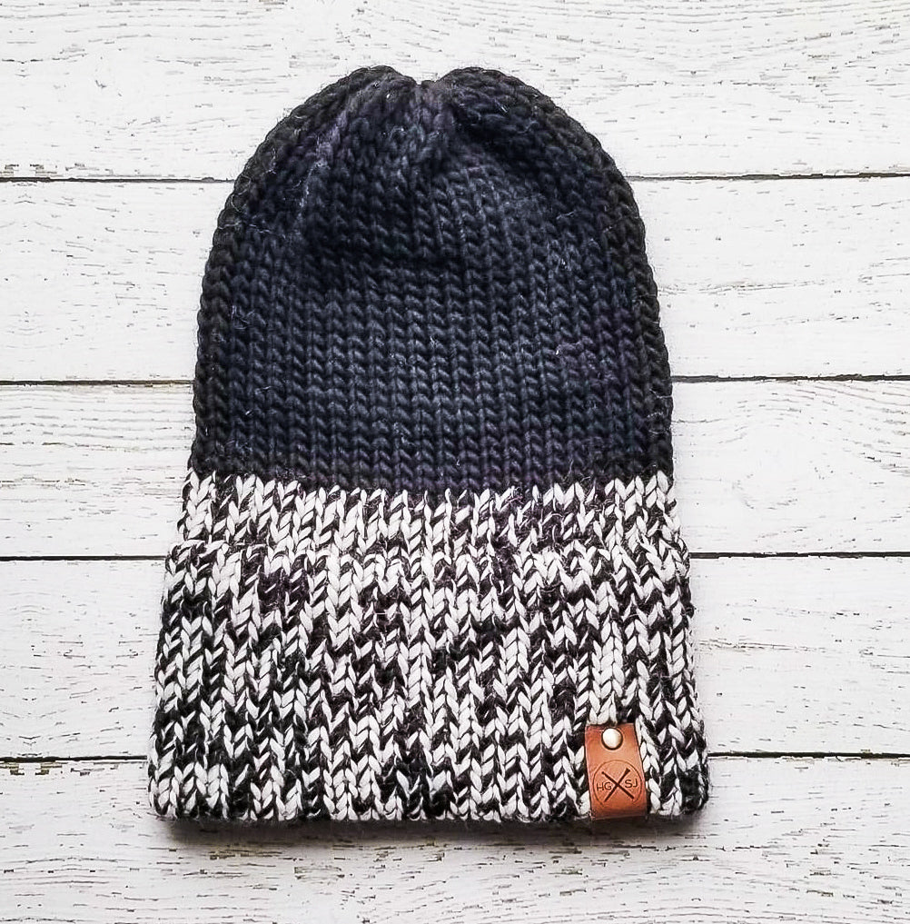 Double Brim Beanie | Peruvian Highland Wool | Spotted Black/Black