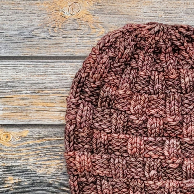 Basketcase Beanie | Merino Wool | Polvoriento